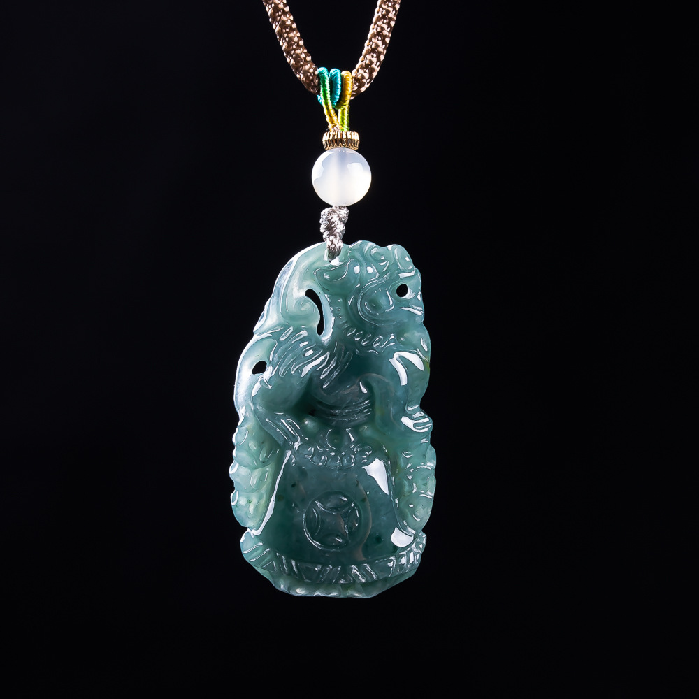 Burmese Jadeite Pixiu Pendant  - Women'S Accessories Designer 评论和价格